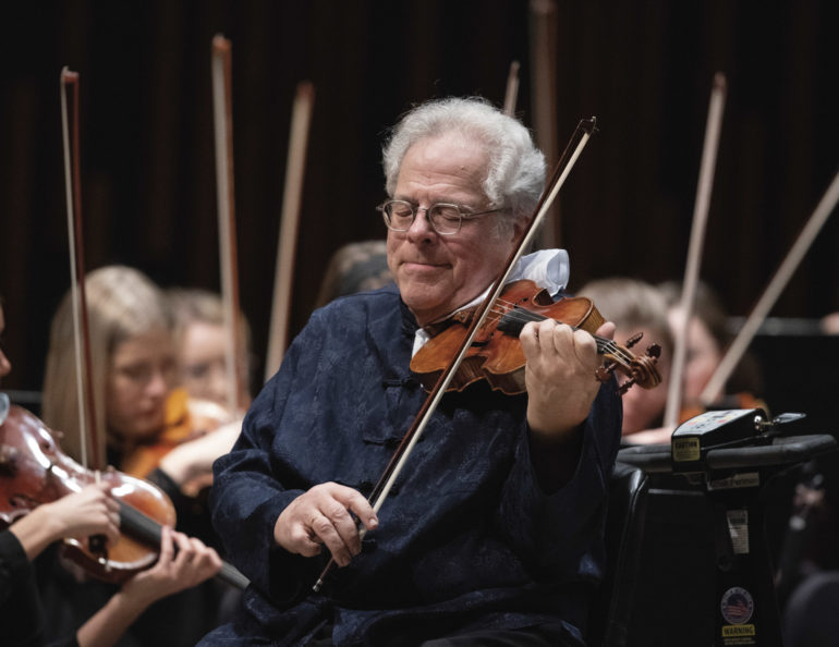 Itzhak Perlman<br/> with the VSO
